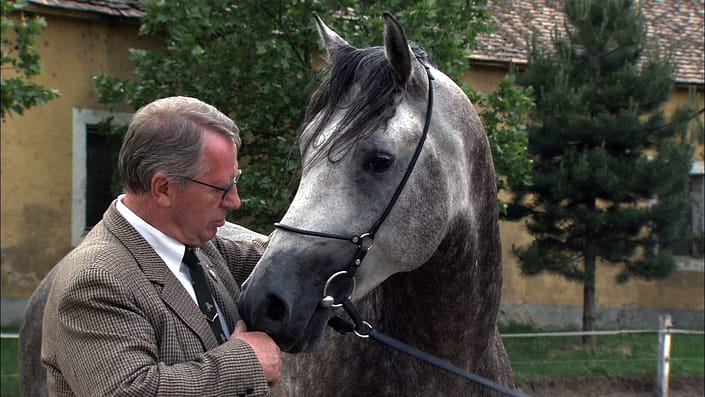 Dr. Valter Hecker mit Apfelschimmel