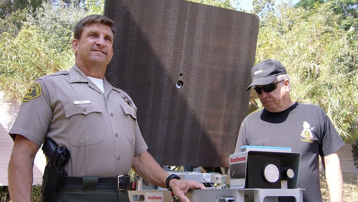 NO MORE KILLING / THE INVISIBLE WAR