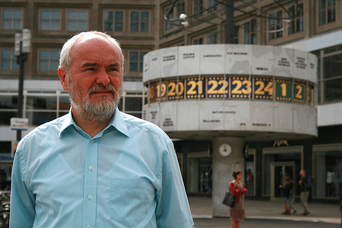 Gunther-Rock-Weltzeituhr-Alexanderplatz