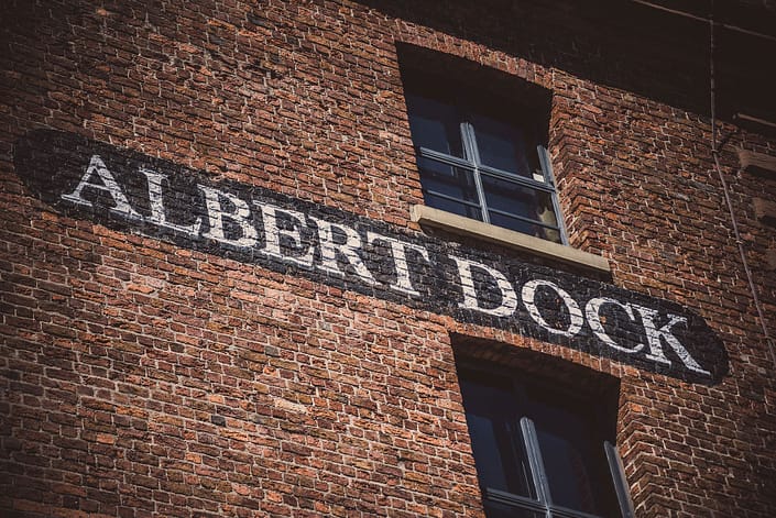 albert-dock_1920