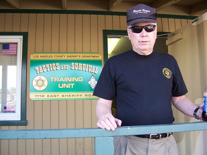 NO MORE KILLING / THE INVISIBLE WAR